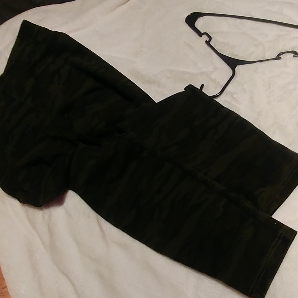 Pants - Picture 2 of 2
